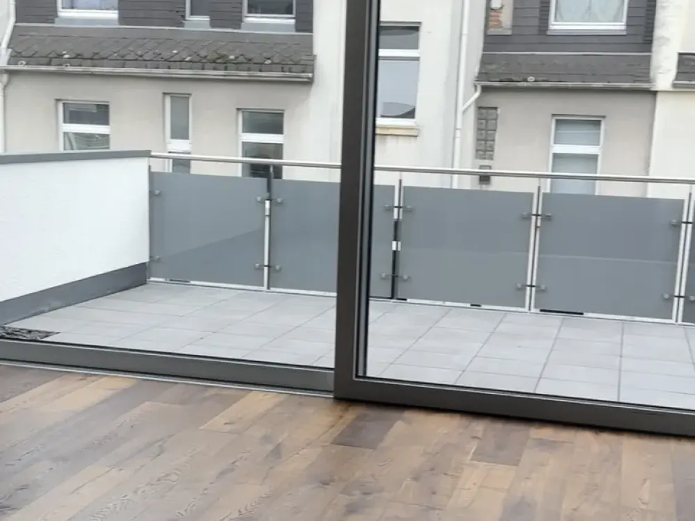 Wohnung mit Terrasse und optionalen Parkplatz