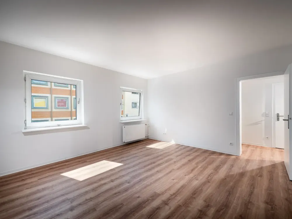 Direkt vom Eigentümer: modern sanierte Etagenwohnung im Zentrum