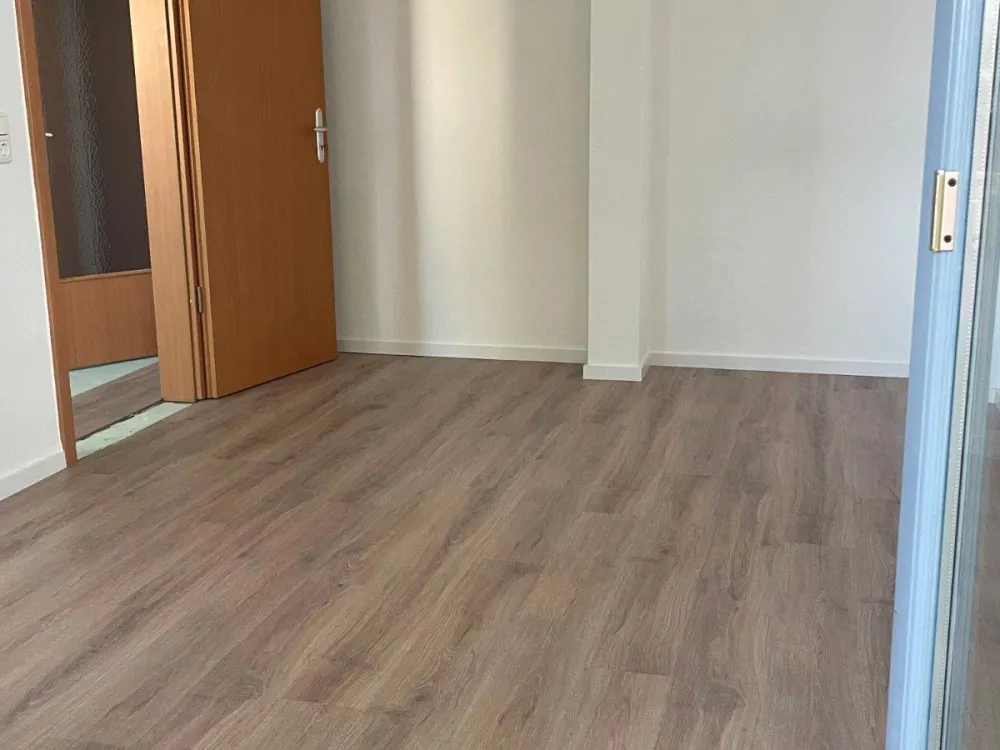 kurzfristig anzumieten, gemütliche 2-Zimmerwohnung in Úninähe