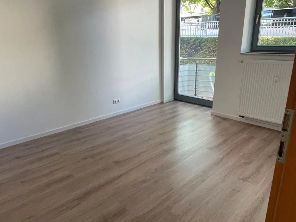 kurzfristig anzumieten, gemütliche 2-Zimmerwohnung in Úninähe