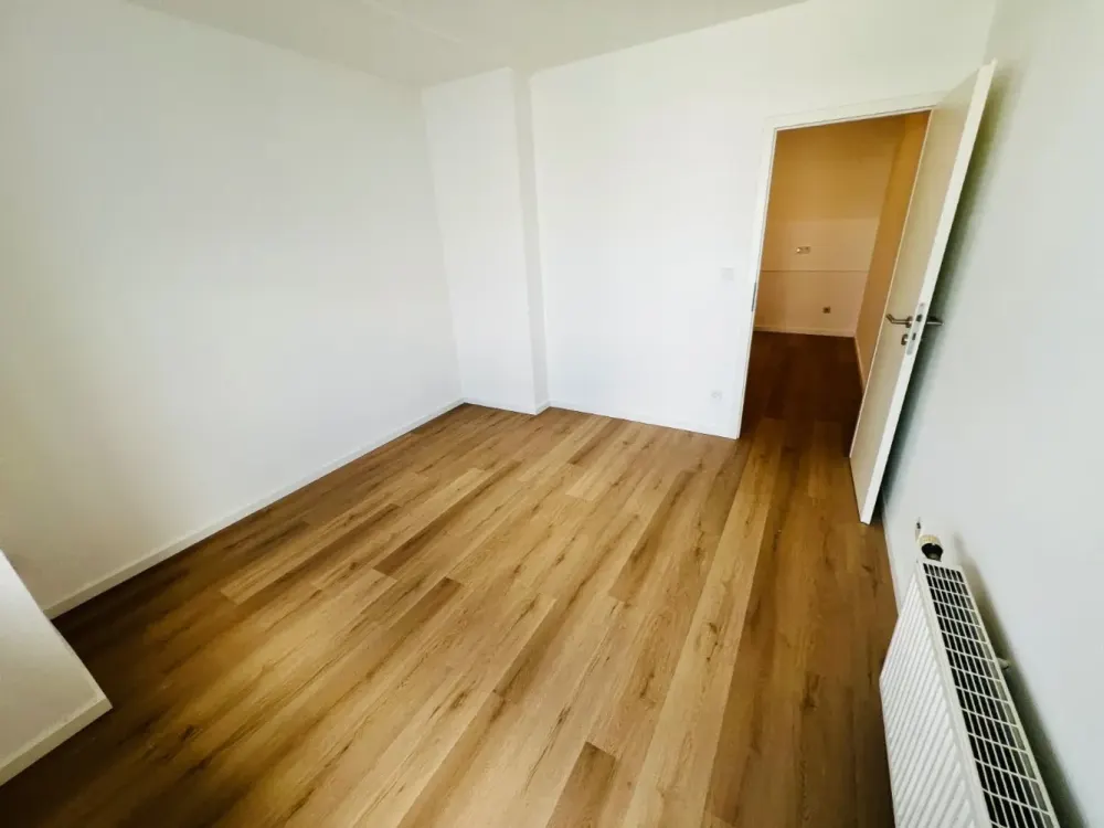 Einziehen & wohlfühlen, Stilvolle 2-Zimmer-Wohnung mit großer Terrasse in Obertshausen…