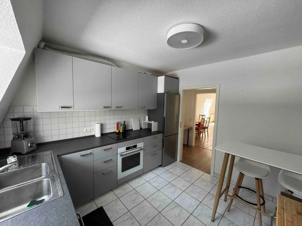 Sonnige 4-Zi Wohnung mit Dachterrasse nahe UKE