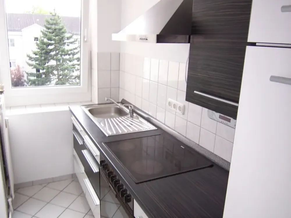 ***Schöne, helle 2 Zimmerwohnung in gepflegtem Altbau.***