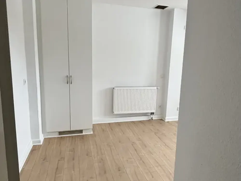 Charmante 3-Zimmer Dachgeschosswohnung in Krefeld-Kempener Feld/Baackeshof