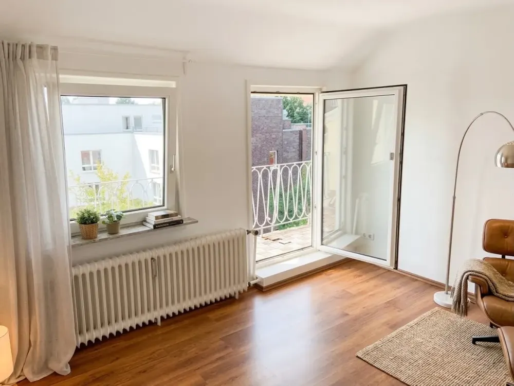 Peterswerder 3 Zimmer Dachgeschoss, Küche, SW-Balkon, ca. 58m2 sofort frei