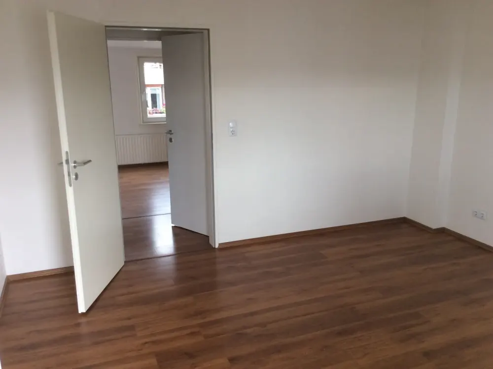 Peterswerder 3 Zimmer Dachgeschoss, Küche, SW-Balkon, ca. 58m2 sofort frei
