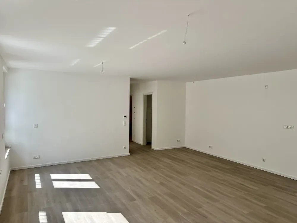 Bezugsfreie, helle Souterrainwohnung in ruhiger und gehobener Lage von Berlin-Wilhelmstadt