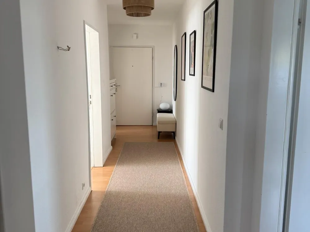 Nachmieter gesucht: 2-Zimmer Dachgeschosswohnung in Norderstedt