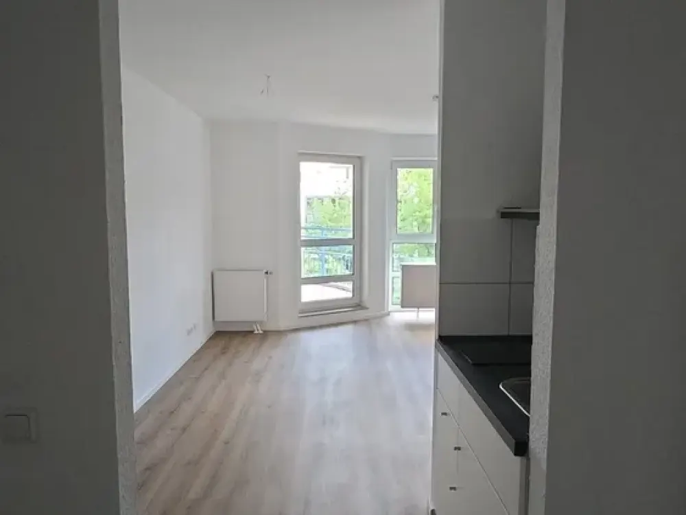 Nachmieter gesucht, schöne sanierte 1-Zimmer-Wohnung mit großem Balkon