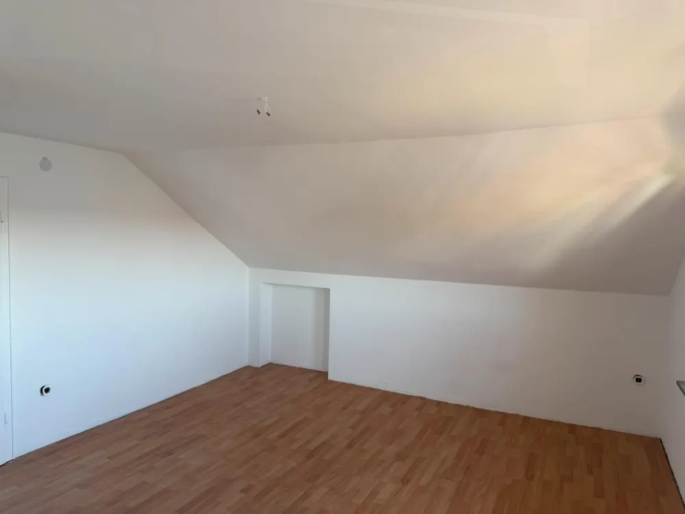 Anfragestopp! 2 Zimmer Wohnung in zentraler Lage