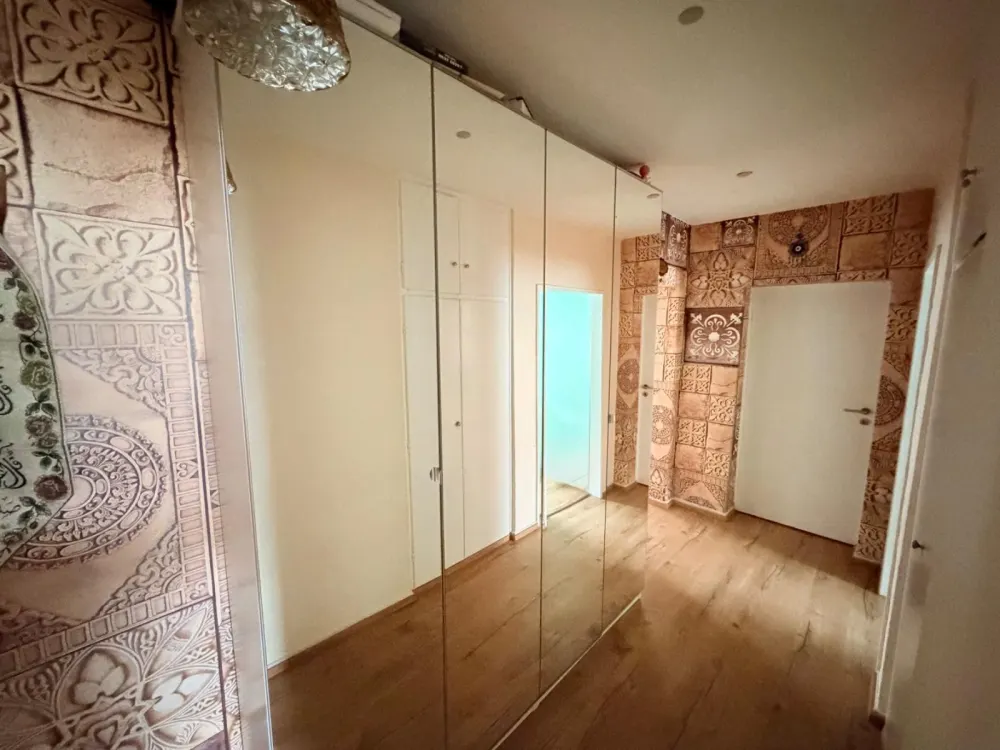 Stilvolle 3-Zimmer-Wohnung mit Balkon, Südstadt