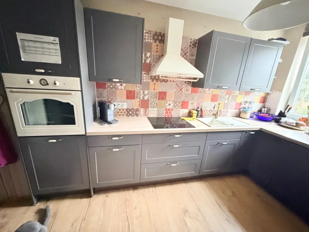 Stilvolle 3-Zimmer-Wohnung mit Balkon, Südstadt