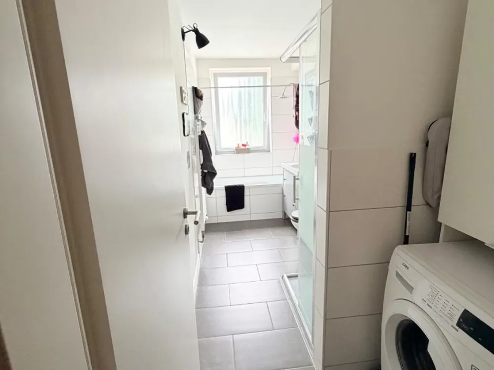 Stilvolle 3-Zimmer-Wohnung mit Balkon, Südstadt