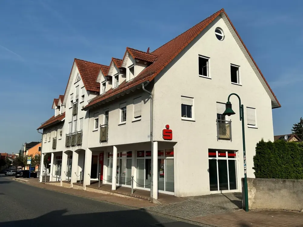 Spacious 3-Room Apartment in Central Location of Weinböhla