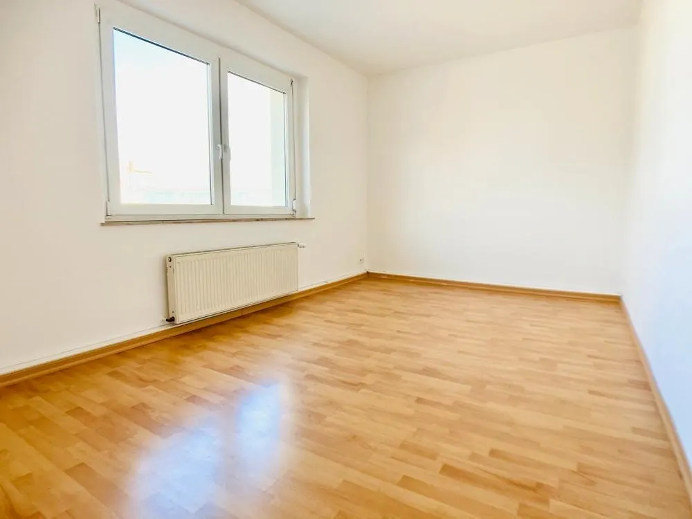 helle 3-Raum-Wohnung ***TOP***ab sofort in Mockau
