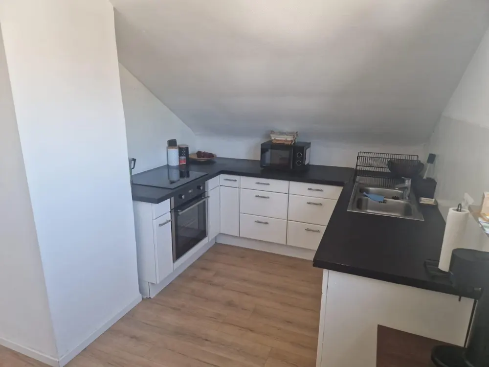 3ZKB Karlsdorf mit Balkon