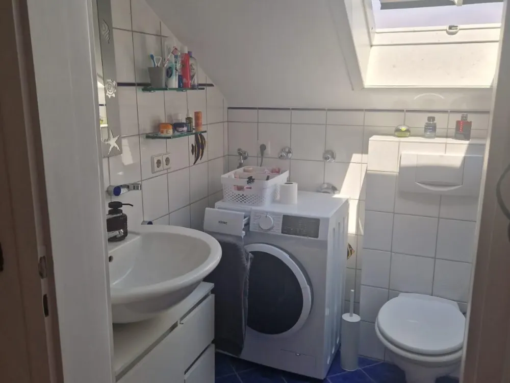 3ZKB Karlsdorf mit Balkon