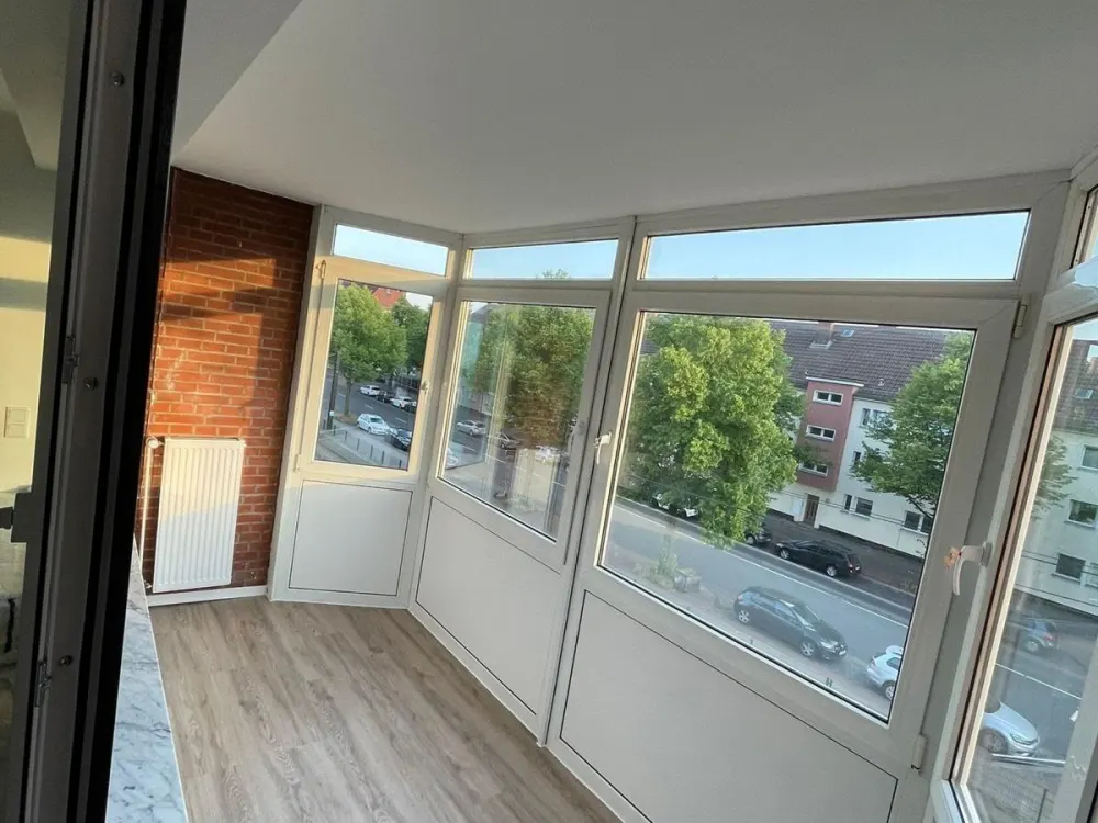 3-Zimmer-Wohnung 84 m², kernsaniert, WG-geeignet, ab sofort.