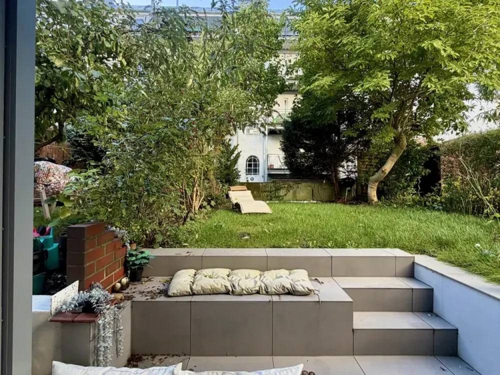 Moderner Altbau: 2,5-Zimmer-Wohnung mit Garten in Hamburg-Eimsbüttel