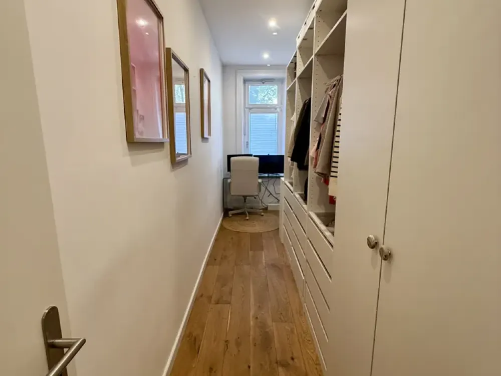 Moderner Altbau: 2,5-Zimmer-Wohnung mit Garten in Hamburg-Eimsbüttel