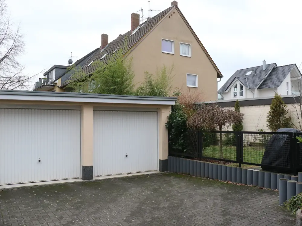 3-Zimmer-Wohnung mit Terrasse und Garten in Köln-Grengel