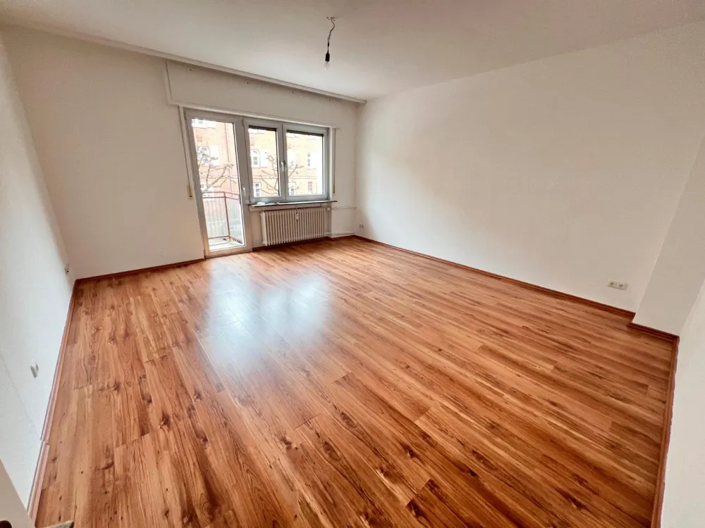 Nordend 3-Zimmer-Wohnung mit Balkon