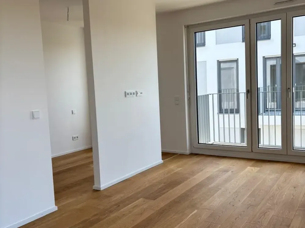 Neubau, sonnige 1,5-Zimmer-Wohnung mit gehobener Innenausstattung mit EBK in München Langwied