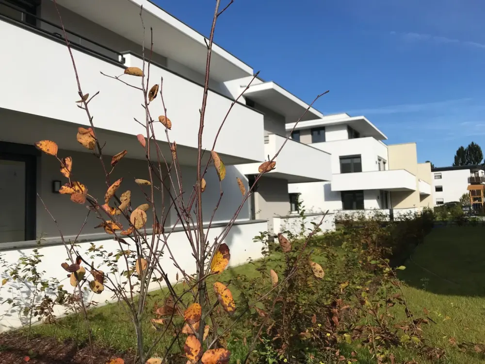 Extravagante 3-Zimmer-Wohnung mit Terrasse und Garten