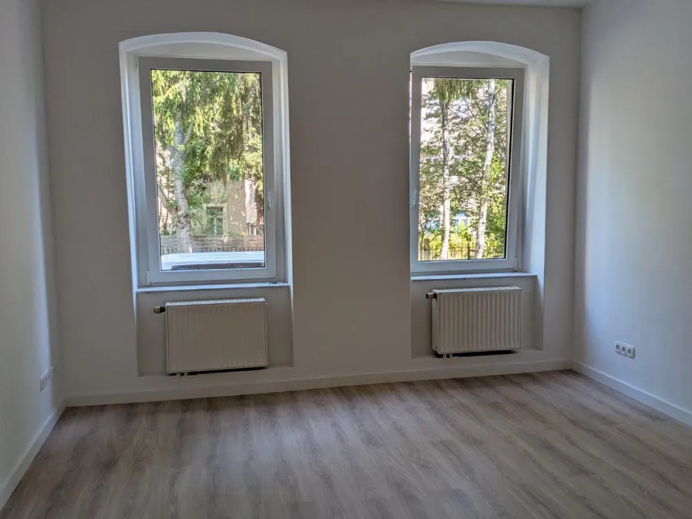 neu sanierte 4 Zimmer Wohnung im EG mit 2 Bäder + Austritt! #KD62
