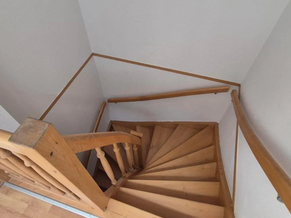Großzügige 6-Zimmer-Maisonettewohnung mit 138 m² im Gründerzeithaus in Dresden-Cotta
