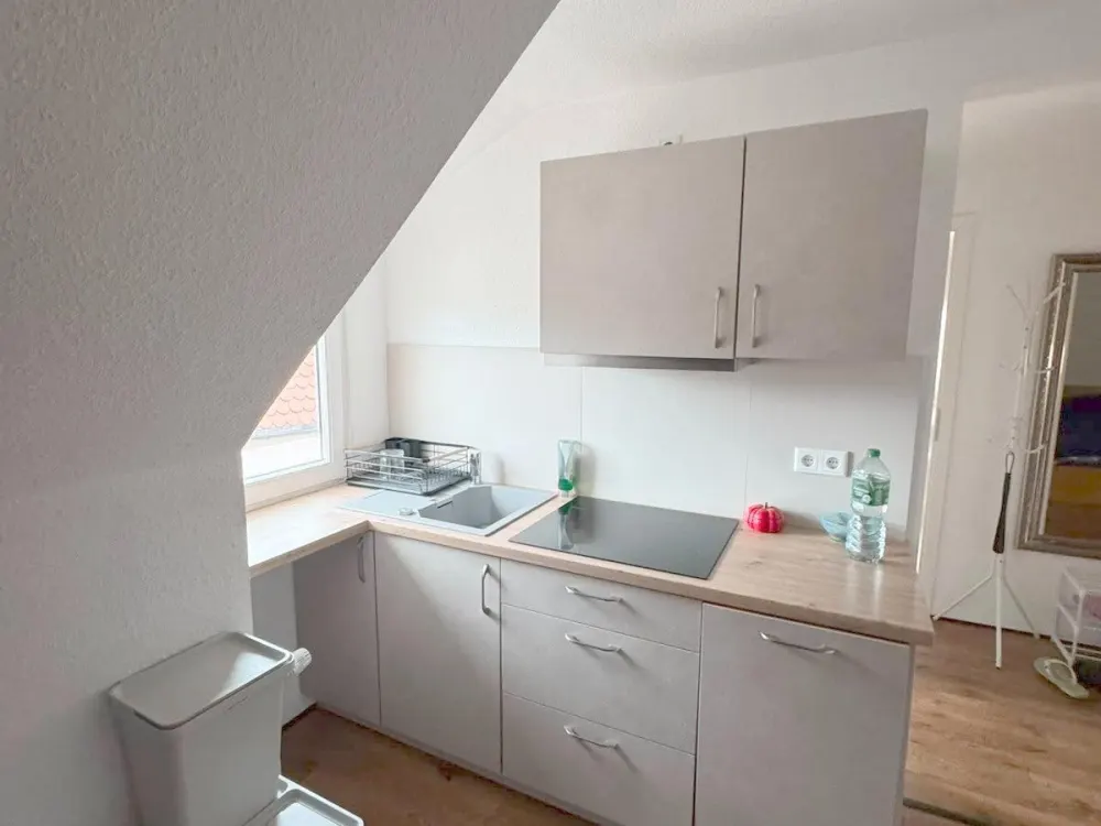 Helle 2-Raum-Dachgeschosswohnung in Dreieich-Sprendlingen