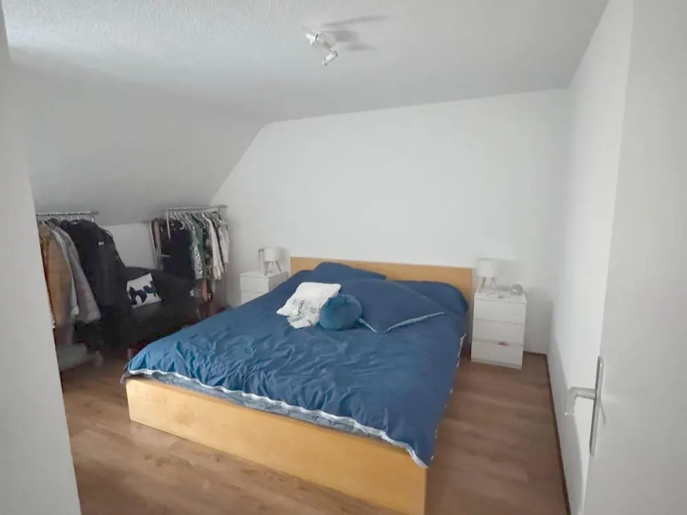Helle 2-Raum-Dachgeschosswohnung in Dreieich-Sprendlingen