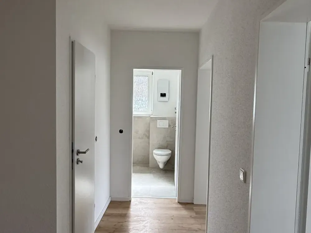 NUR MIT WBS für 3 Personen - renovierte 3-Zimmer Wohnung