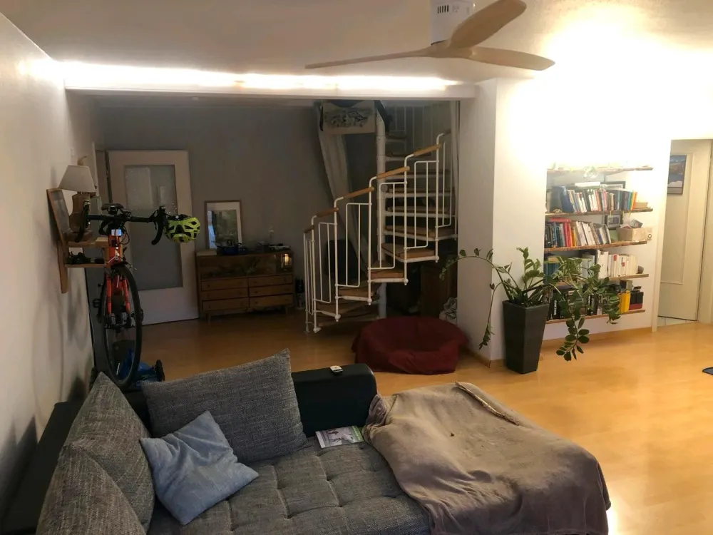 geräumige 2 Raum Wohnung von Nov.-März