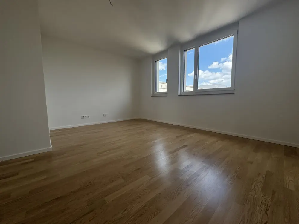 Smarter Living: 2-Room Apartment with Balcony and View over Leipzig in First Occupancy