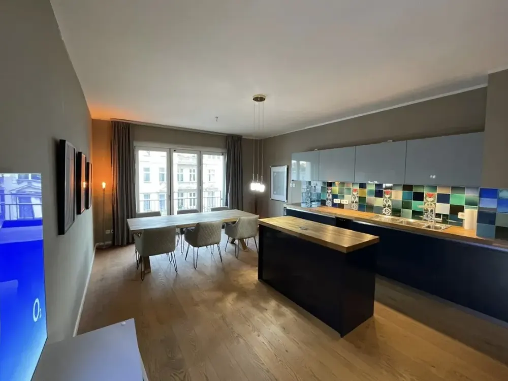 Exklusiv wohnen am ViKtoria-Luise-Platz, Hochwertig möblierte 2-Zimmer-Wohnung im GEISBERG BERLIN