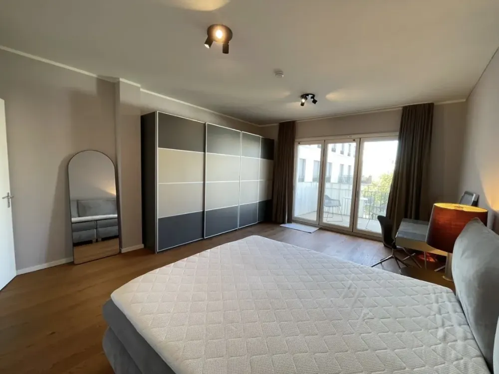 Exklusiv wohnen am ViKtoria-Luise-Platz, Hochwertig möblierte 2-Zimmer-Wohnung im GEISBERG BERLIN