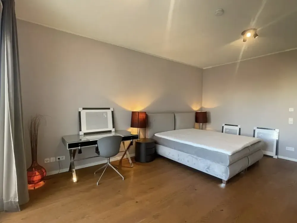 Exklusiv wohnen am ViKtoria-Luise-Platz, Hochwertig möblierte 2-Zimmer-Wohnung im GEISBERG BERLIN
