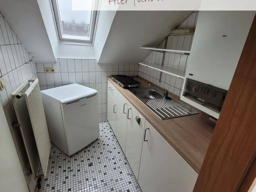 Bright 1-Room Apartment to Feel Good in Wilhelmshöhe!