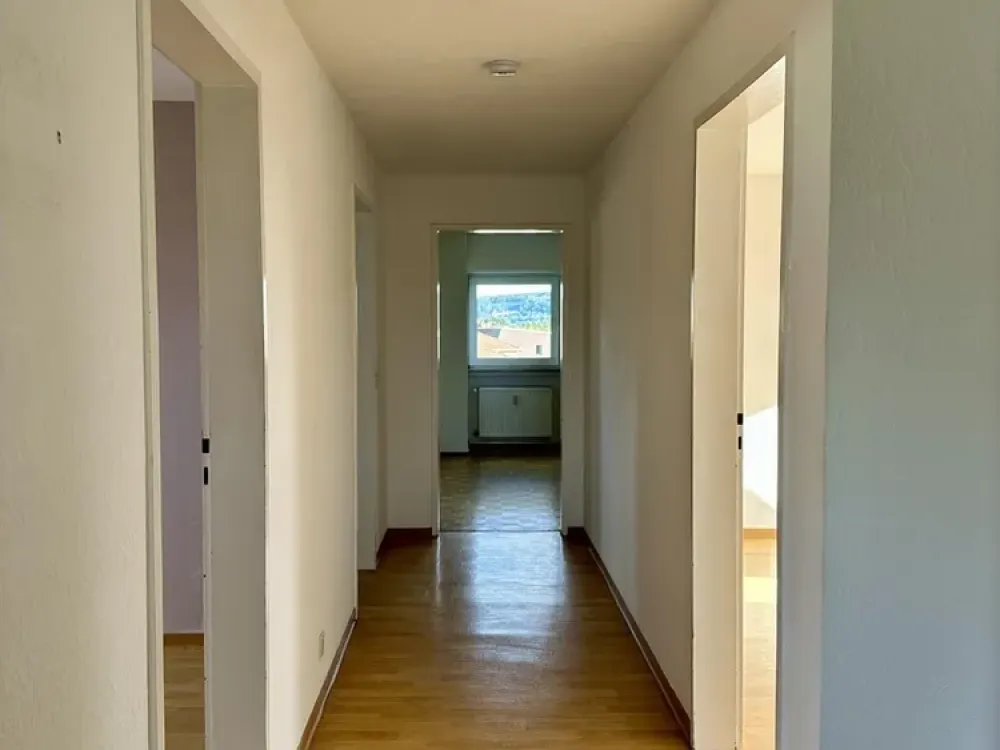 Gedämmte, helle Dachgeschosswohnung, 3 Zimmer + Arbeitszimmer mit Panoramablick auf der Bellevue