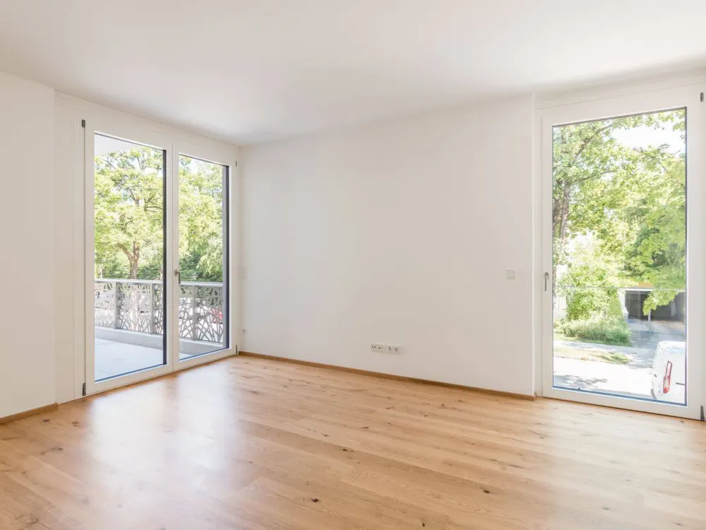 Erstbezug: Großzügige 2-Zimmer-Wohnung mit Balkon und zwei Bädern in begehrter Lage von Obermenzing