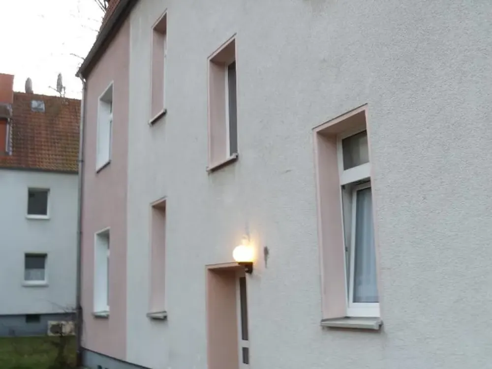 Available Immediately! 2-Room Apartment in Dortmund Bövinghausen