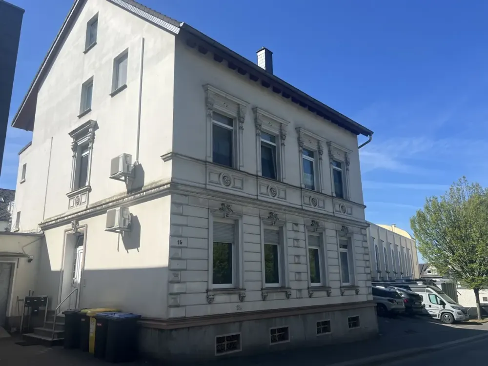 +++ TOP WOHNUNG MIT BAlKON IN OHLIGS +++