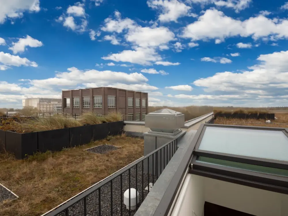 Hafen 1 - Wohntraum mit großer Dachterrasse | Blick auf den Kanal | 2 Bäder | Aufzug | Stellplatz