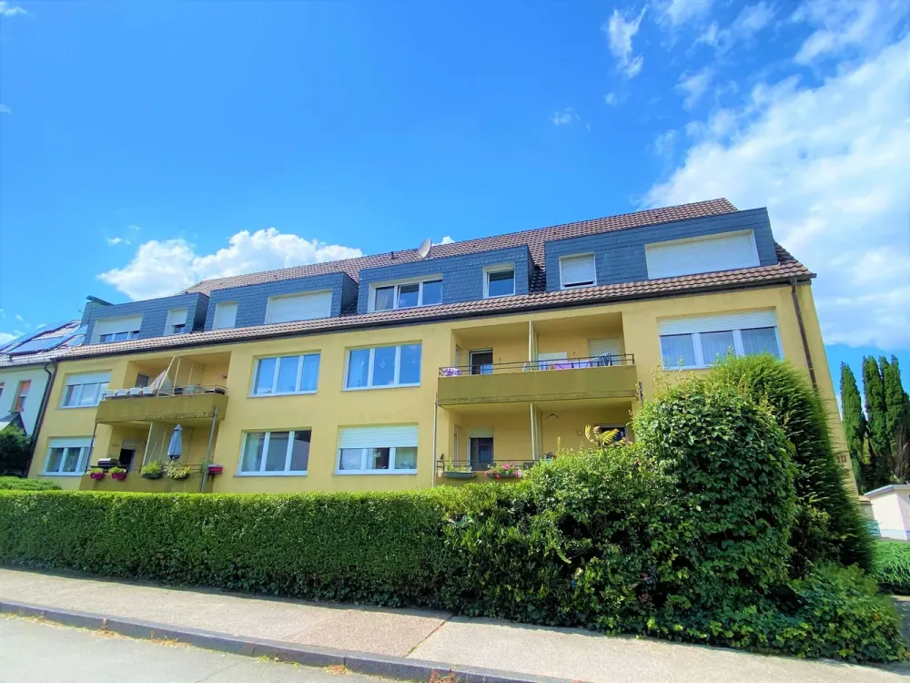 3-Zimmer mit Balkon in Bergisch Gladbach / Hebborn