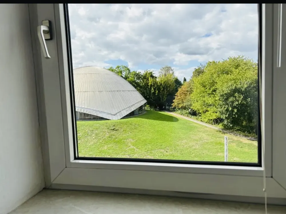 Gemütliche DG Wohnung für Studenten