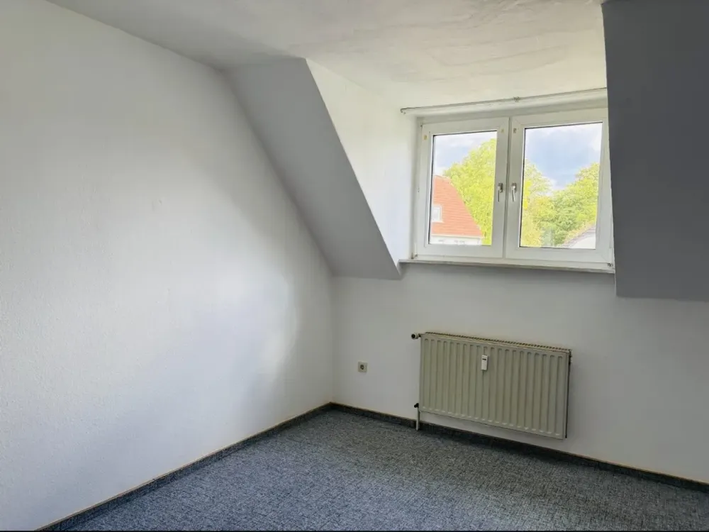 Gemütliche DG Wohnung für Studenten