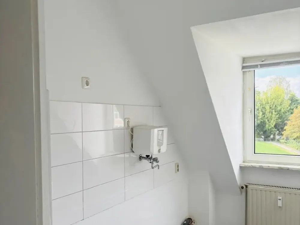 Gemütliche DG Wohnung für Studenten