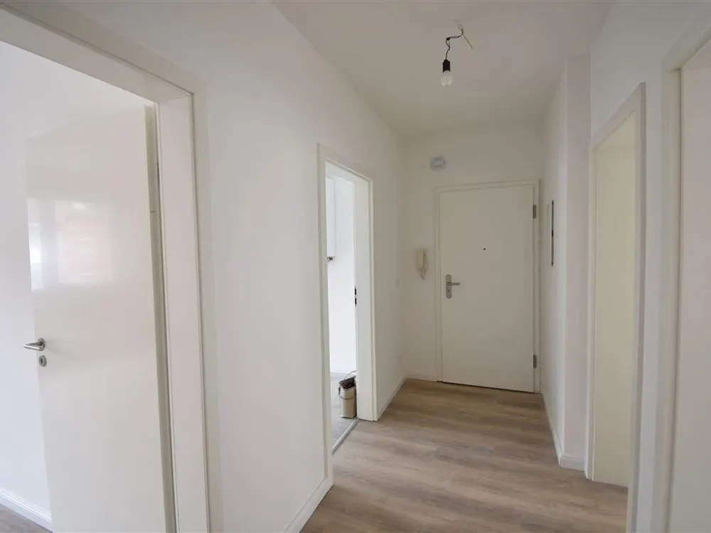 D-Altstadt! Sanierte 3-Zimmer-Wohnung ab sofort zu vermieten