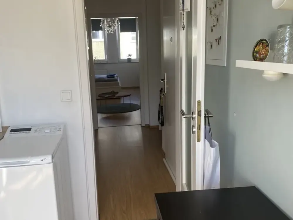 1-Zimmer-Wohnung mit Balkon direkt am Ebertplatz, Nachmieter gesucht